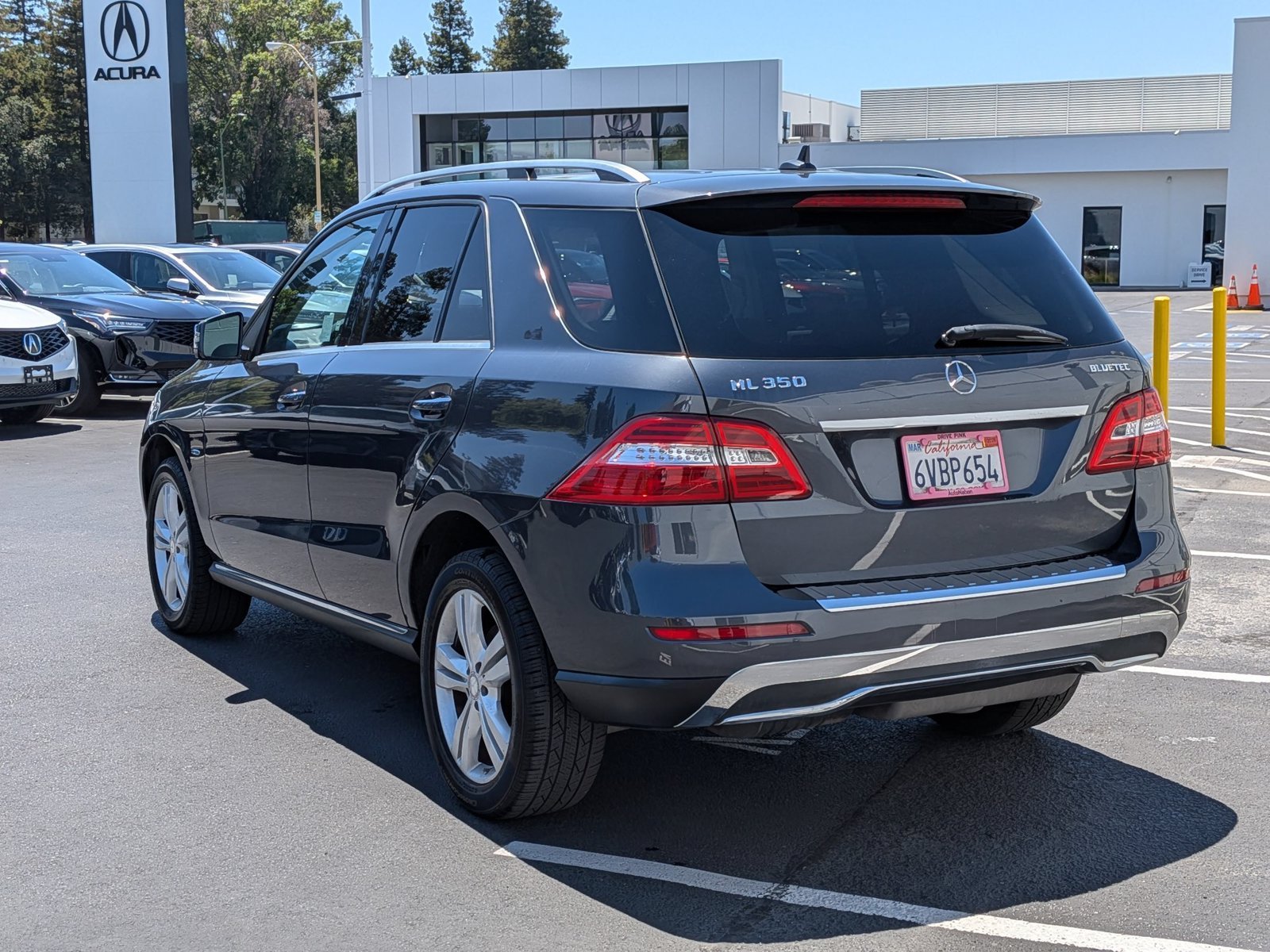 Used 2012 Steel Grey Metallic Mercedes-Benz ML 350 BlueTEC® image 8