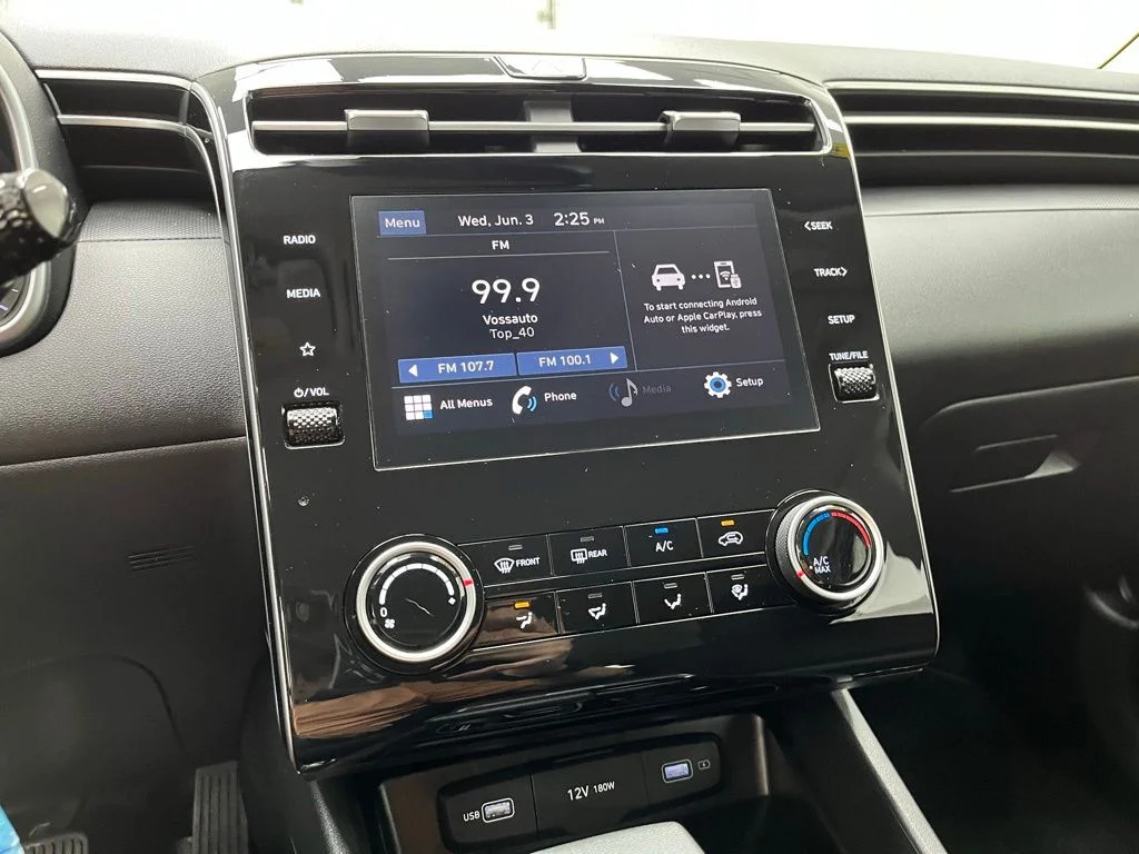 Used 2023 Blue Hyundai SE image 25