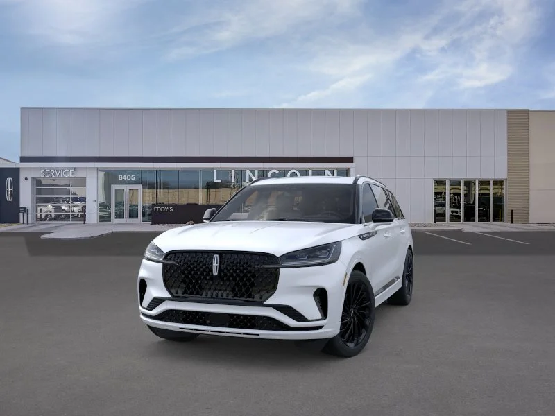 New 2026 Pristine White Metallic Tri-Coat Lincoln Reserve image 2
