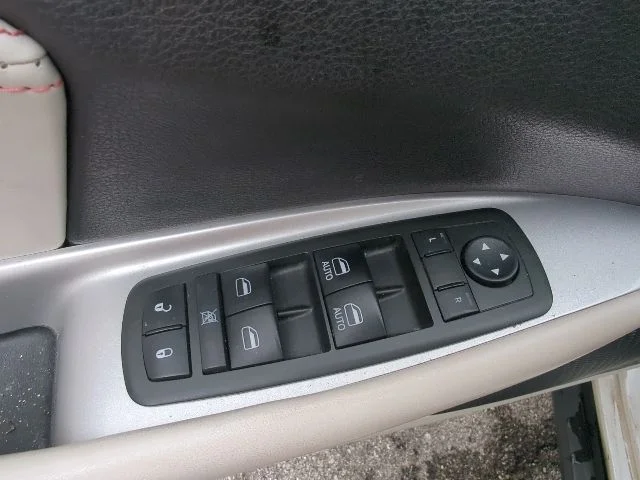 Used 2013 White Dodge Crew image 13