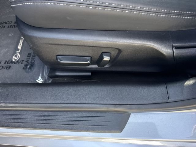 Certified Used 2025 IRIDIUM Lexus 300 image 12