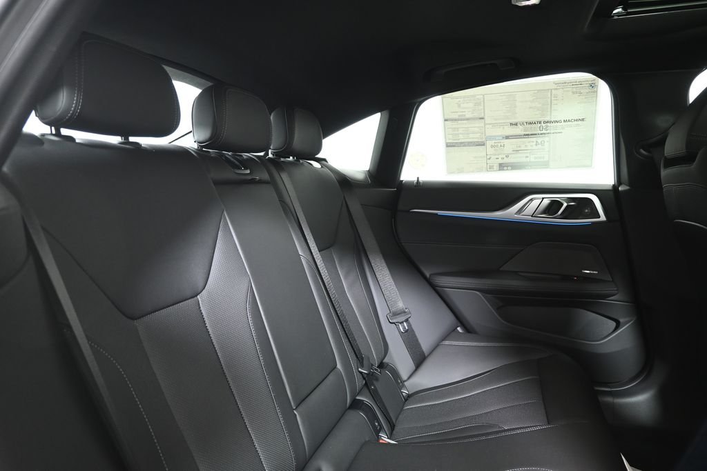 Used 2026 Gray BMW xDrive40 image 34