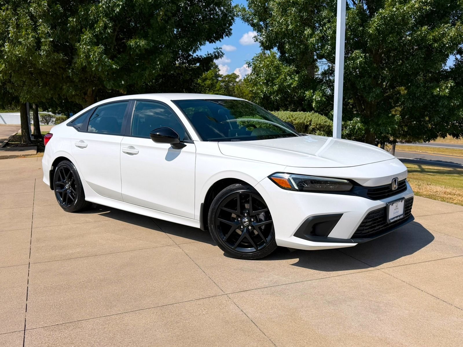 Certified Used 2024 Platinum White Pearl Honda Sport image 1