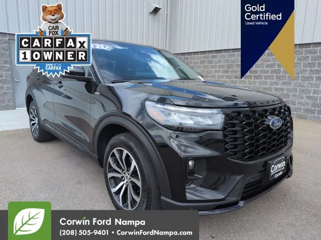 2025 Ford Explorer ST-LINE 4WD (PL535)'s photo