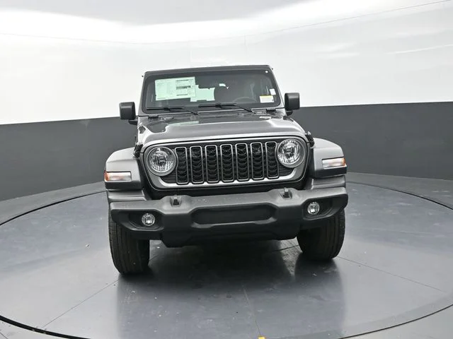 New 2026 Granite Crystal Metallic Clear-Coat Exterior Paint Jeep Sport image 5