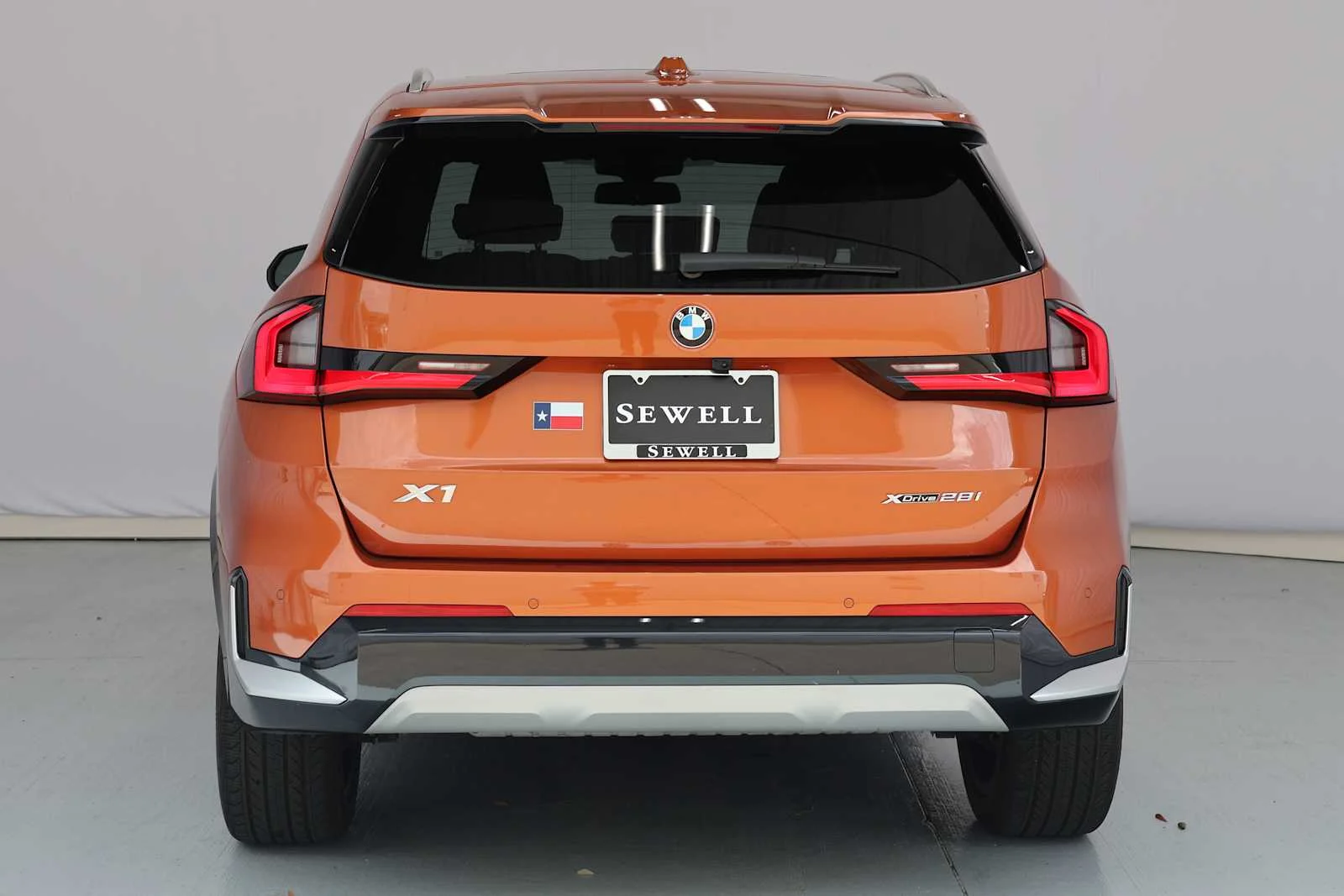 Certified Used 2024 Utah Orange Metallic BMW xDrive28i image 9