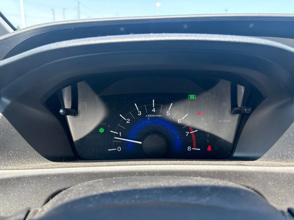 Used 2014 Silver Honda LX image 16
