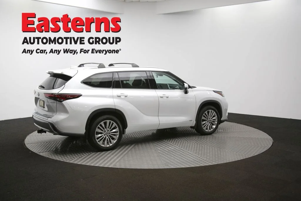 Used 2024 Beige Toyota Platinum image 48