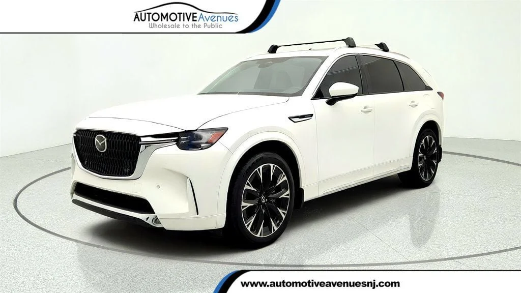 Used 2024 Rhodium White Premium Mazda 3.3 Turbo S Premium Plus AWD w/ Premier Tow Set image 1