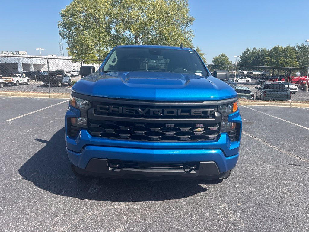 Used 2022 Blue Chevrolet Custom image 9