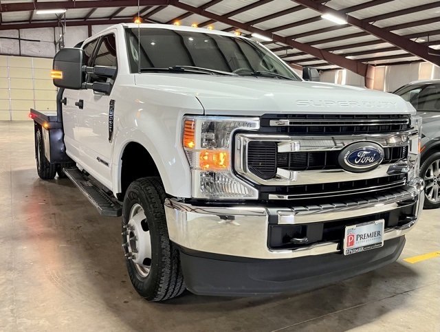 2022 Ford F-350 Super Duty Chassis Cab