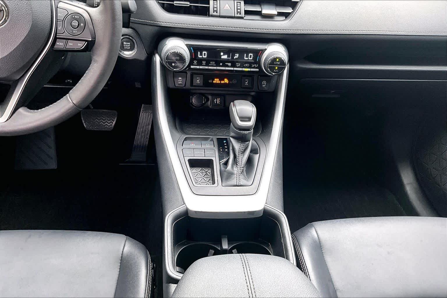Used 2023 Magnetic Gray Metallic Toyota XLE Premium image 17
