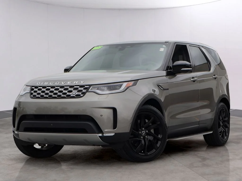 2025 Land Rover Discovery P300 S's photo