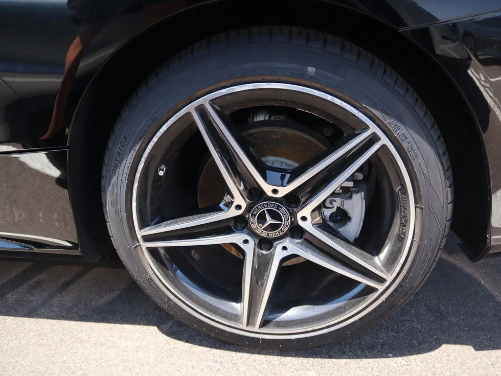 Used 2018 Black Mercedes-Benz C 300 image 15