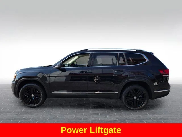 Used 2018 Black Volkswagen SEL Premium image 5