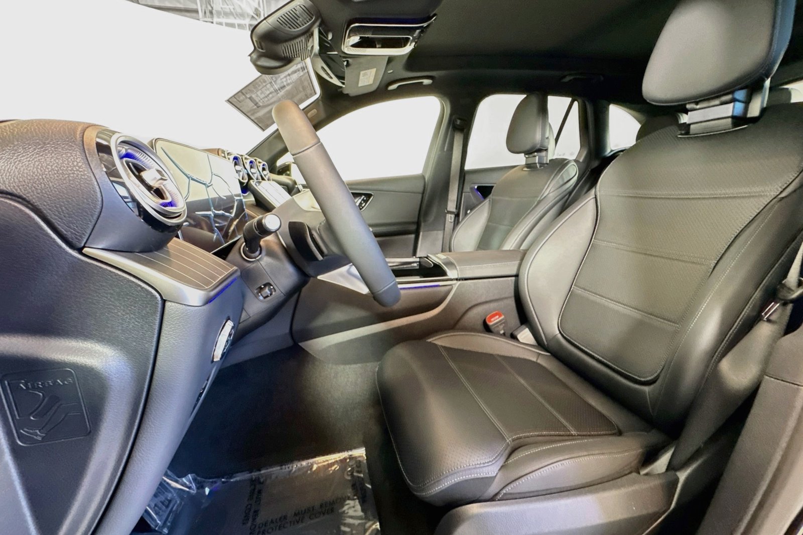 New 2026 Black Mercedes-Benz GLC 300 image 18