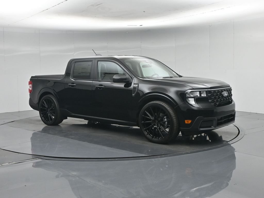 New 2026 Shadow Black Ford XLT image 6