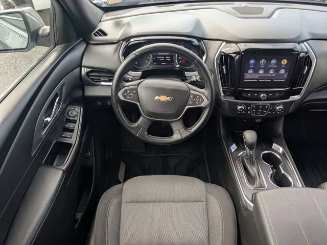 Used 2023 Gray Chevrolet LT image 16