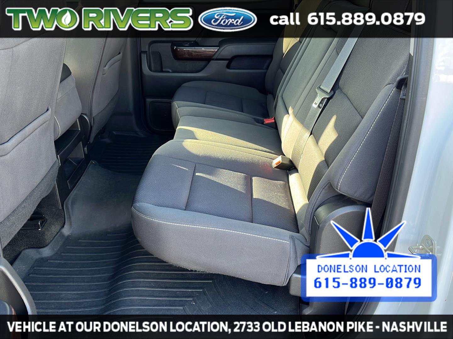 Used 2018 White Frost Tri-Coat GMC SLE image 34