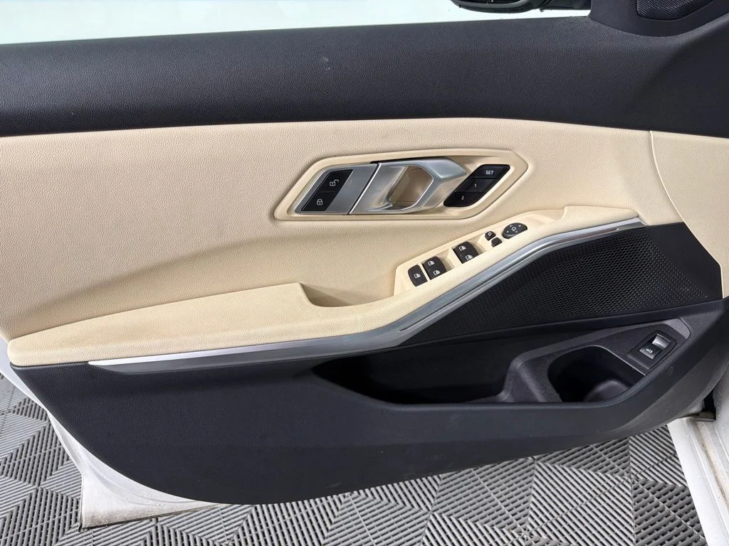 Used 2021 White BMW 330i xDrive image 22