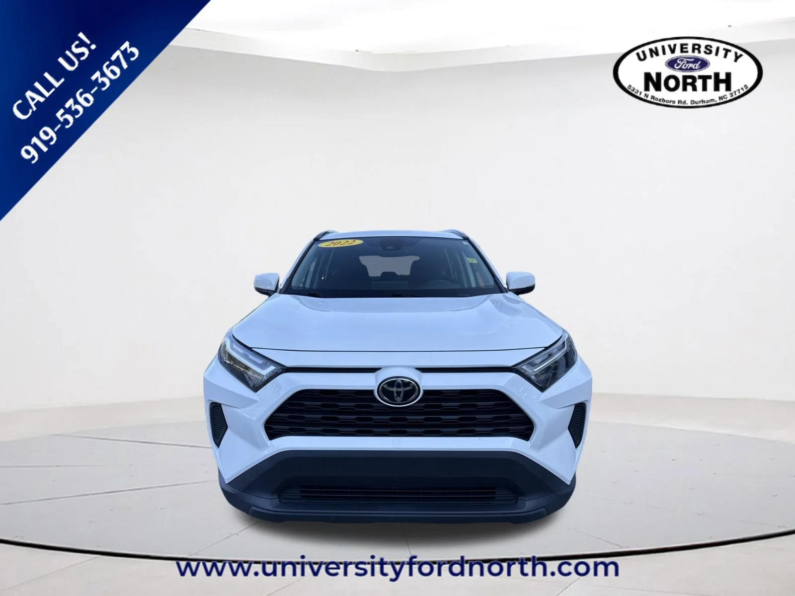 Used 2022 White Toyota XLE image 2