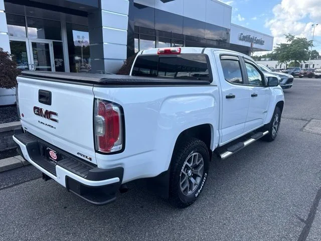 Used 2021 White GMC AT4 w/Leather image 6