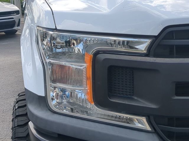 Used 2019 White Ford XL image 10