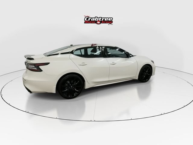 Used 2023 White Nissan SR image 8