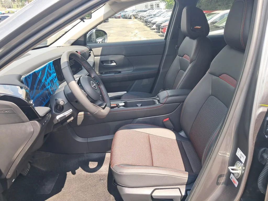 2026 Nissan KICKS SR AWD - Photo 25