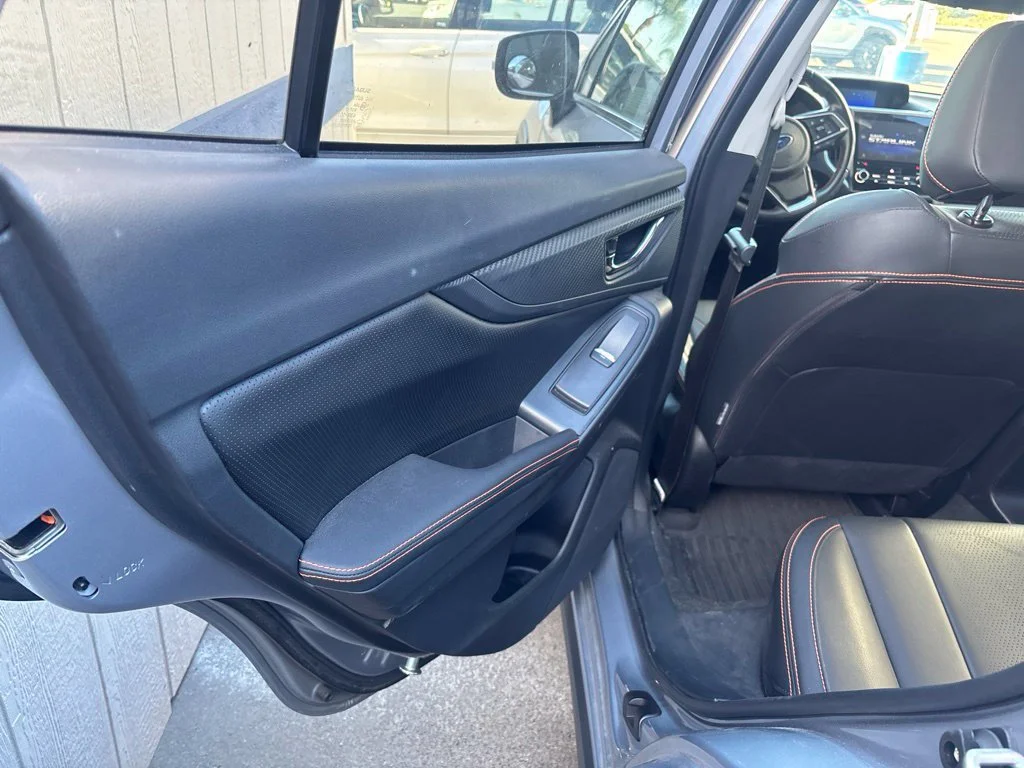 Used 2020 Silver Subaru Limited image 14