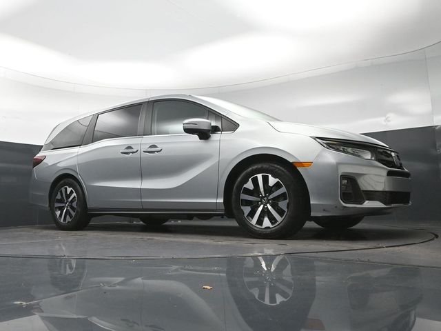 Certified Used 2025 Crystal Black Pearl Honda EX-L image 24
