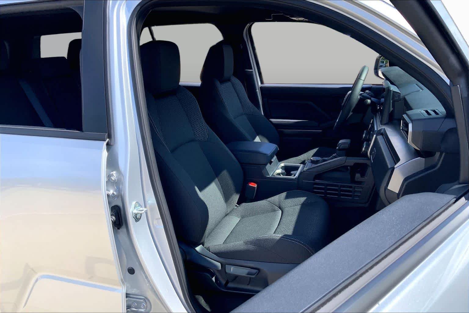 Used 2026 Cutting Edge Toyota SR5 image 9