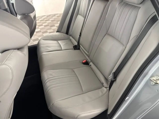 Used 2018  Honda Touring image 24