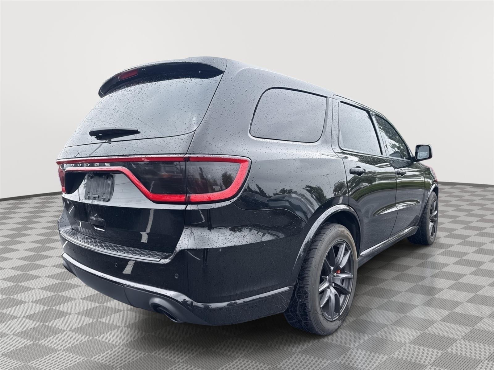 Used 2018 DB Black Clearcoat Dodge SRT image 5