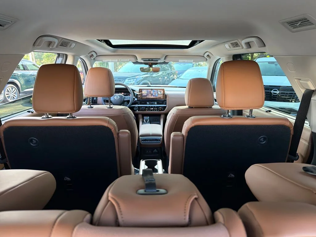 New 2026 Boulder Gray Pearl Nissan Platinum image 35