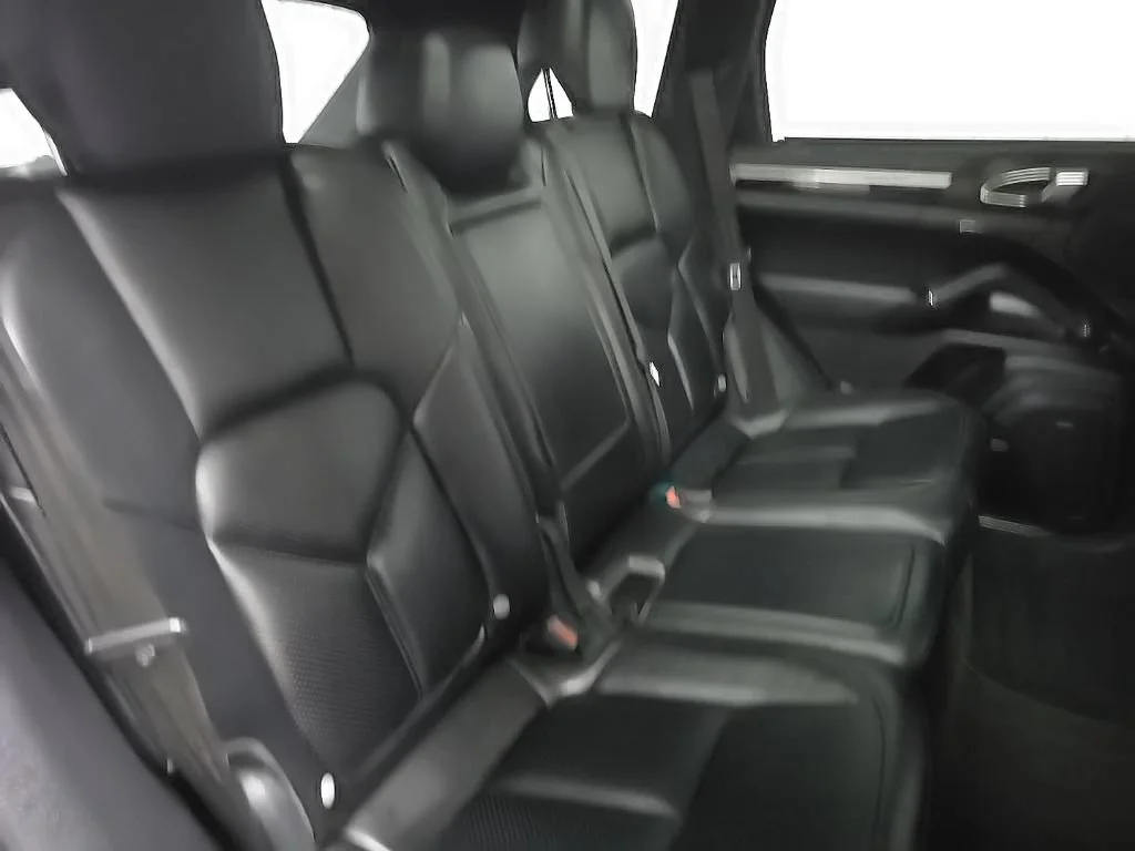 Used 2017 Bk Porsche NA image 17