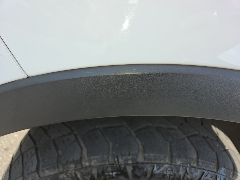 Used 2016 White Ford XLT image 13