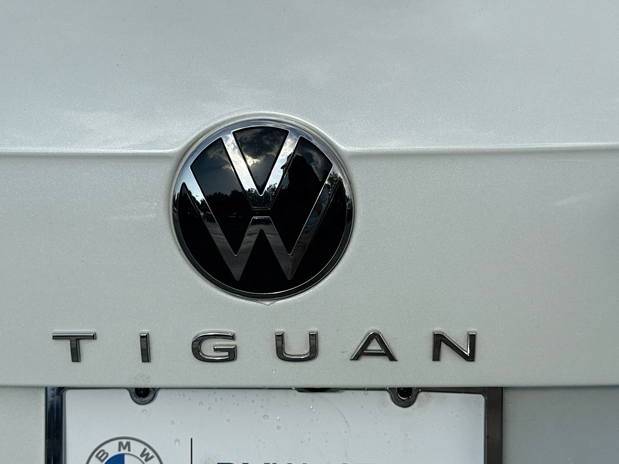 Used 2023 Opal White Pearl Volkswagen SE R-Line Black image 10