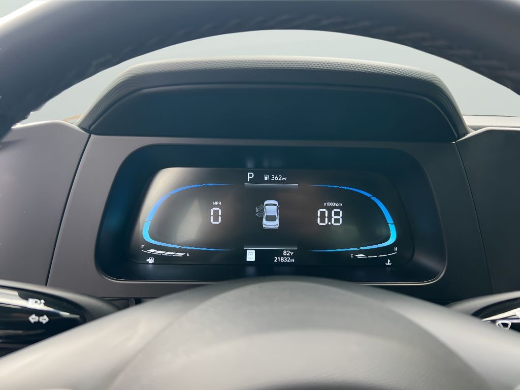 2025 Hyundai Elantra SEL - Photo 24