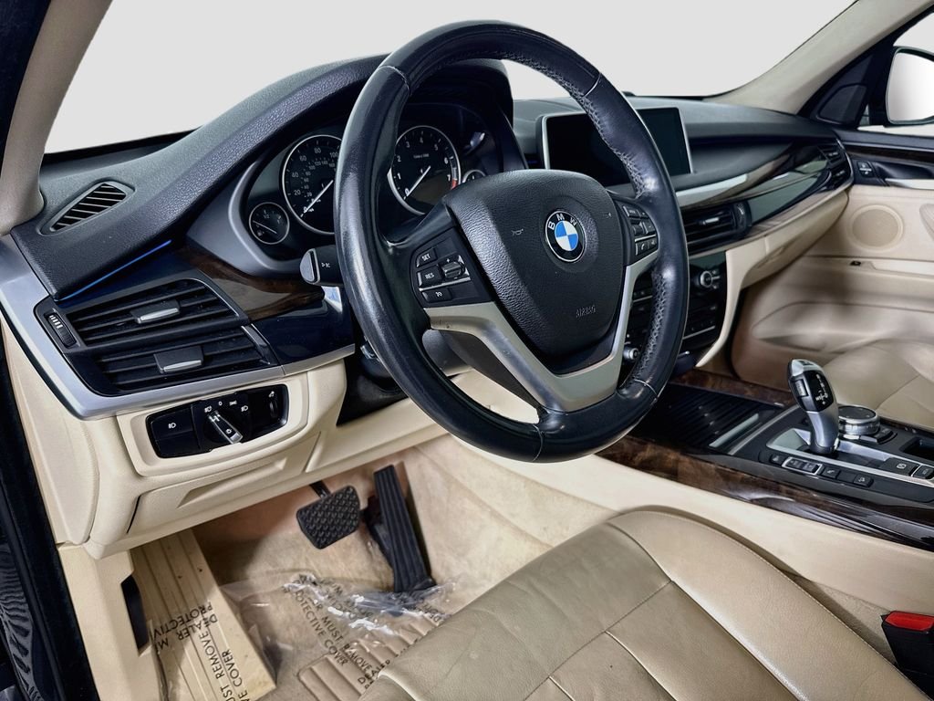 Used 2015 Gray BMW xDrive35i image 9