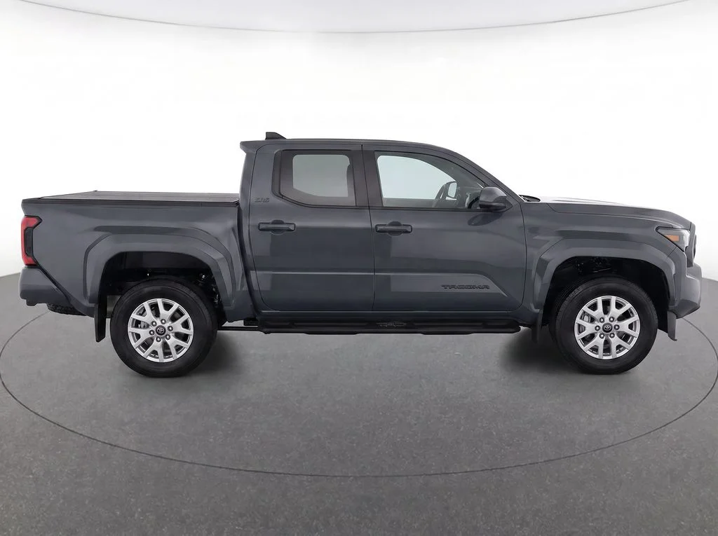 Certified Used 2024  Toyota SR5 image 8