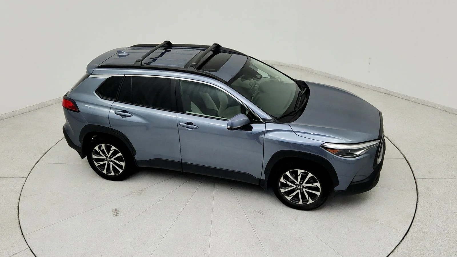Used 2023  Toyota XLE image 20