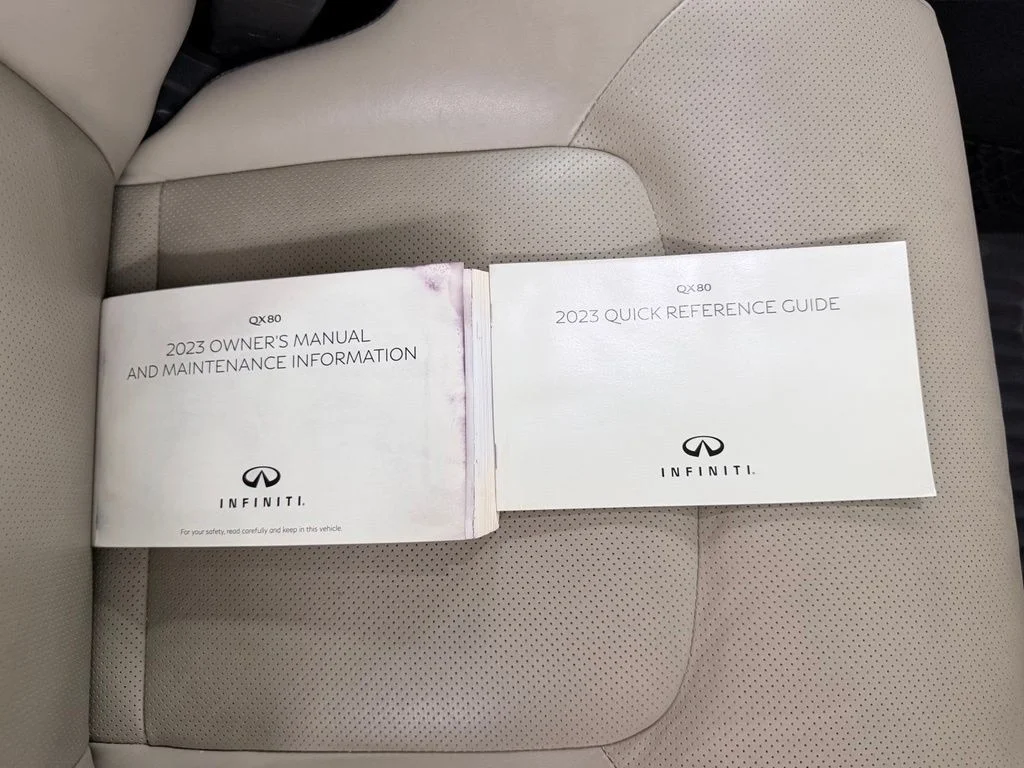 Used 2023 Silver INFINITI Premium Select image 37