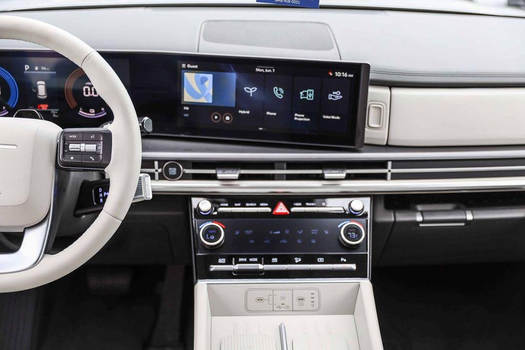 New 2026 Shimmering Silver Hyundai SEL image 13