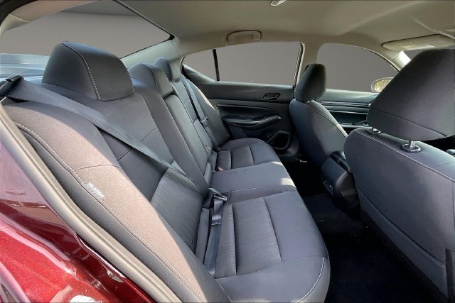 Used 2024 Red Nissan 2.5 SV image 25