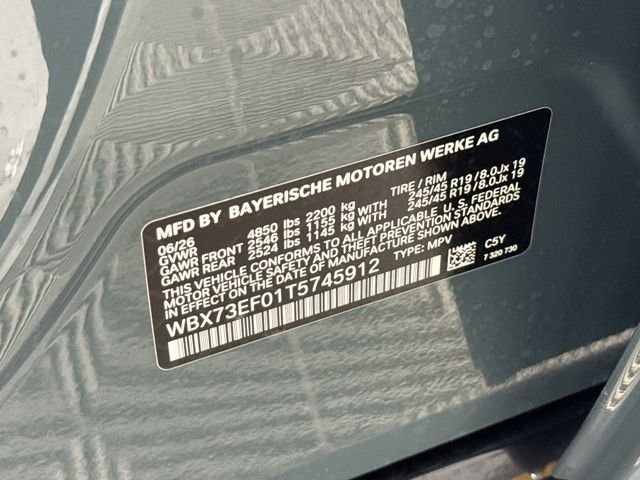 New 2026 Green Metallic BMW xDrive28i image 31