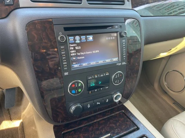 Used 2012 White GMC Denali image 11