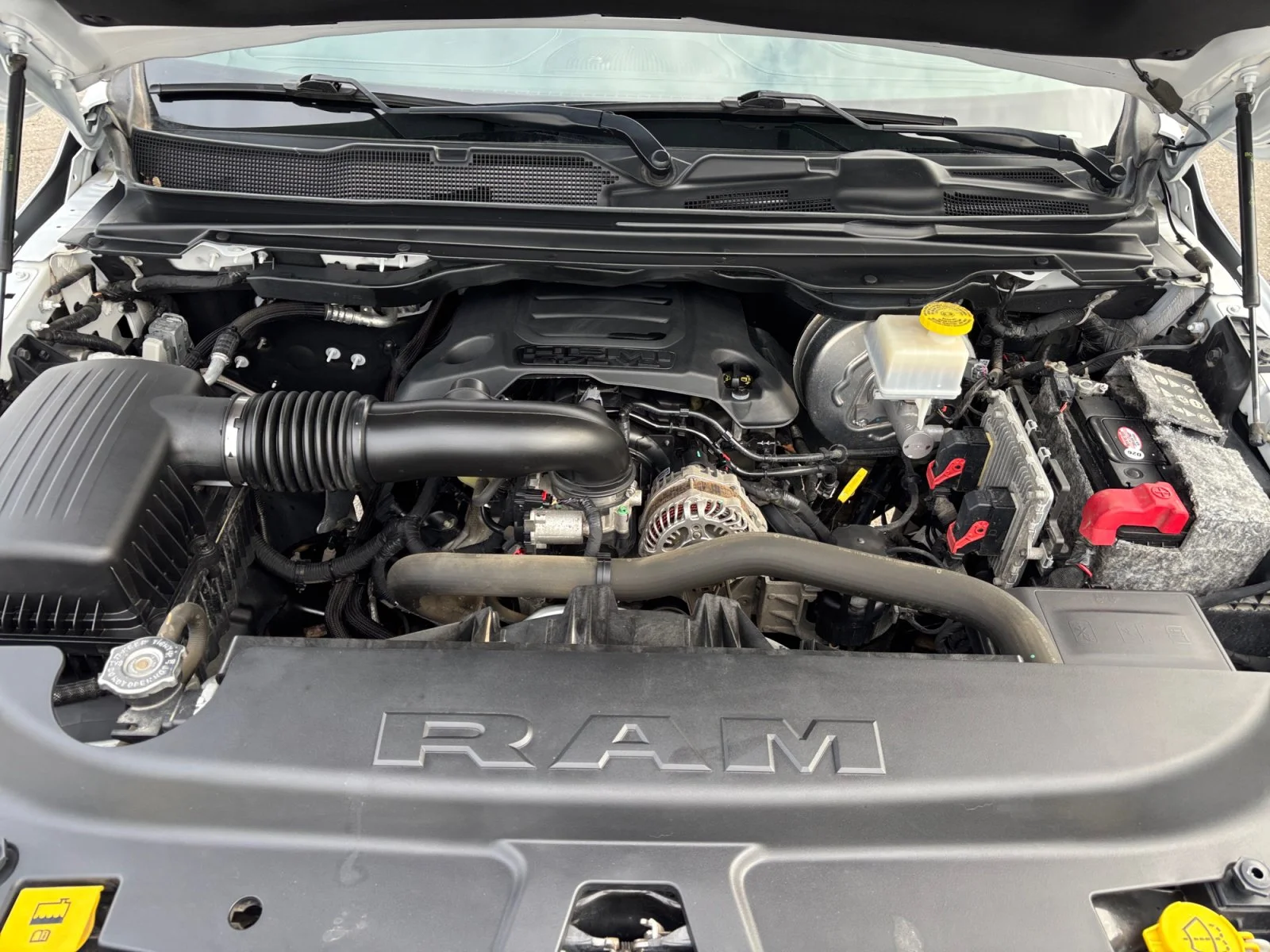 Used 2019 White Ram Limited image 20