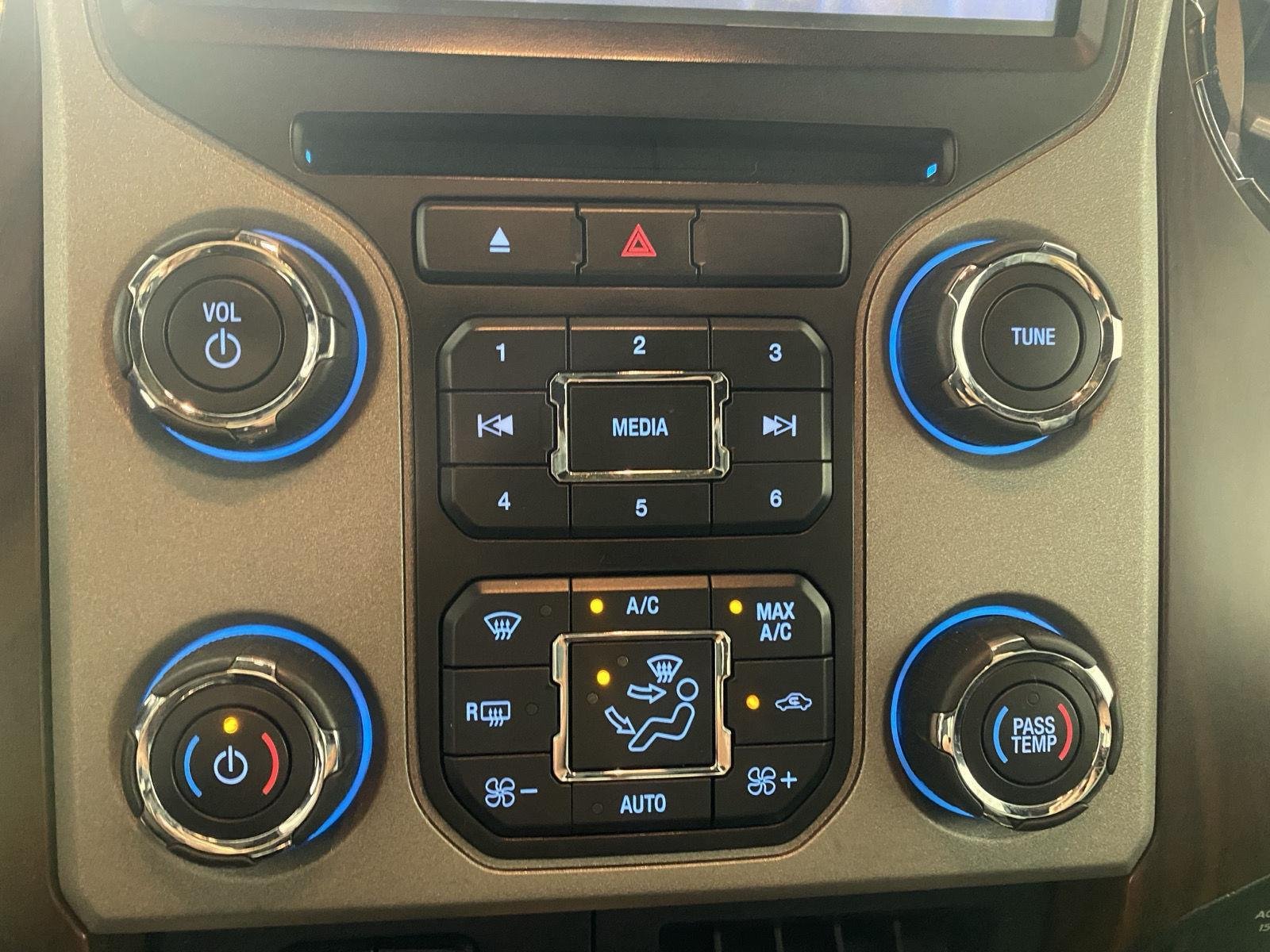 Used 2013 Sterling Gray Metallic Ford Lariat image 14