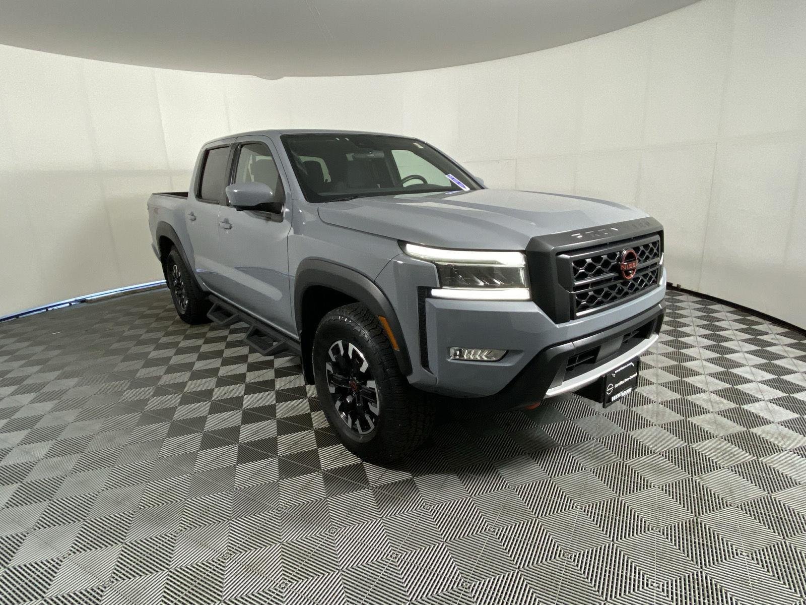 Certified Used 2023 Boulder Gray Pearl Nissan PRO-4X image 9
